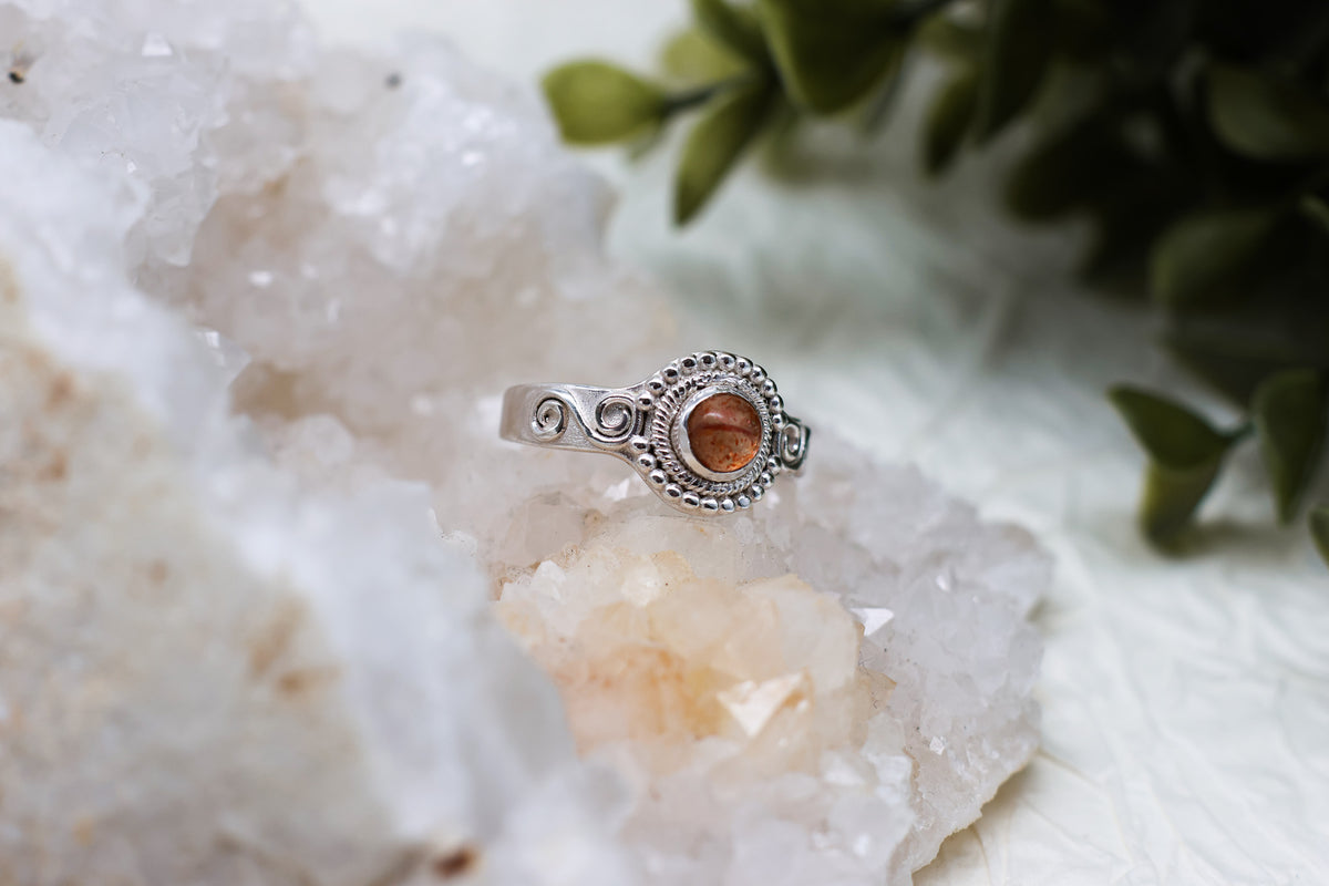 Sonnenstein - Amethyst Boho Ring | Gold & Silber | Größenverstellbar
