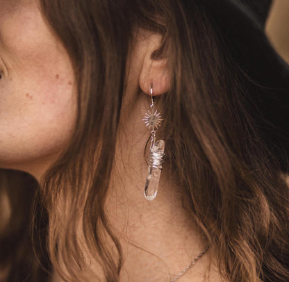 Spirit of the healing stone - Bergkristall Spitzen Ohrringe