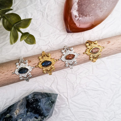 Witch Goddess Ring | Labradorit - Sonnenstein | Größenverstellbar