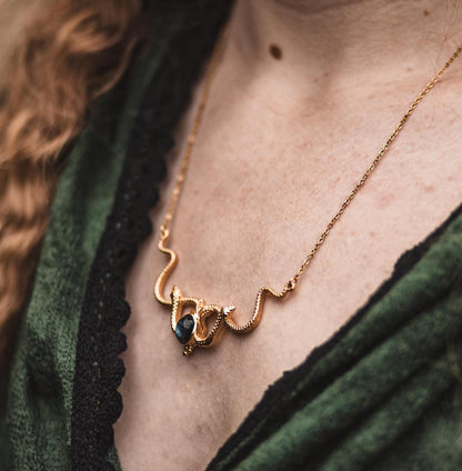 Medusa Kette Gold & Silber | verschiedene Edelsteine