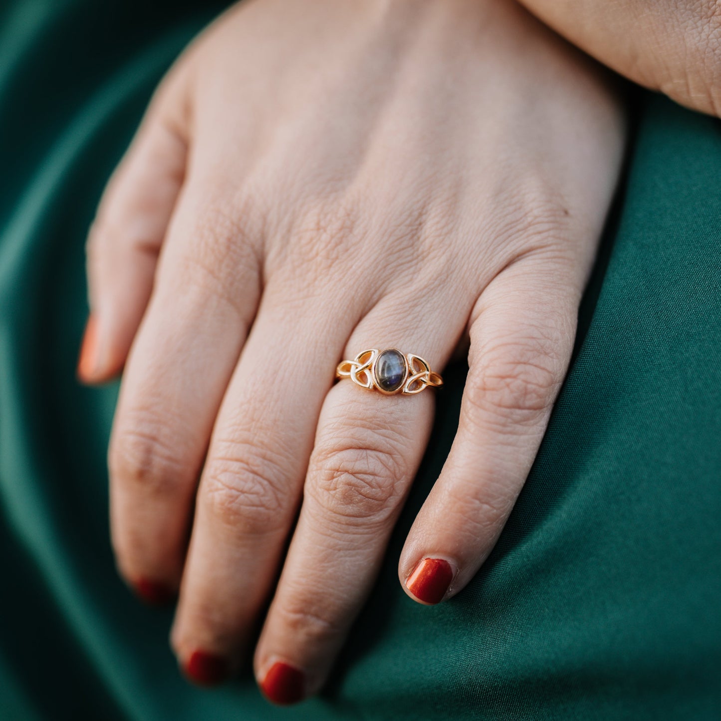 Witchknot Schutz Ring - Mondstein & Labradorit | Größenverstellbar