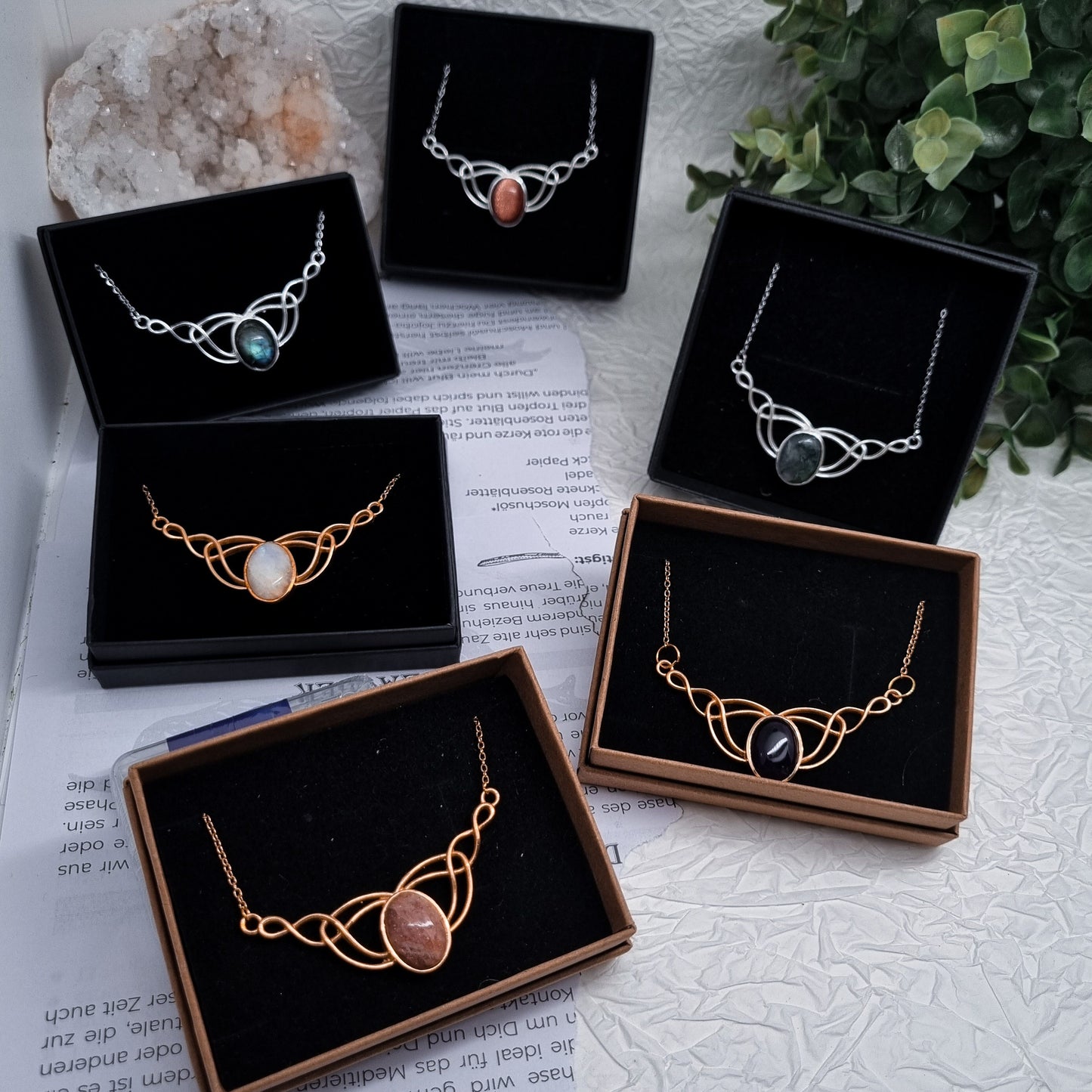 Celtic Kette Gold & Silber | verschiedene Edelsteine | Edelstahl