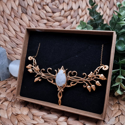 The goddess of witches necklace | Silber & Gold | Edelstahl
