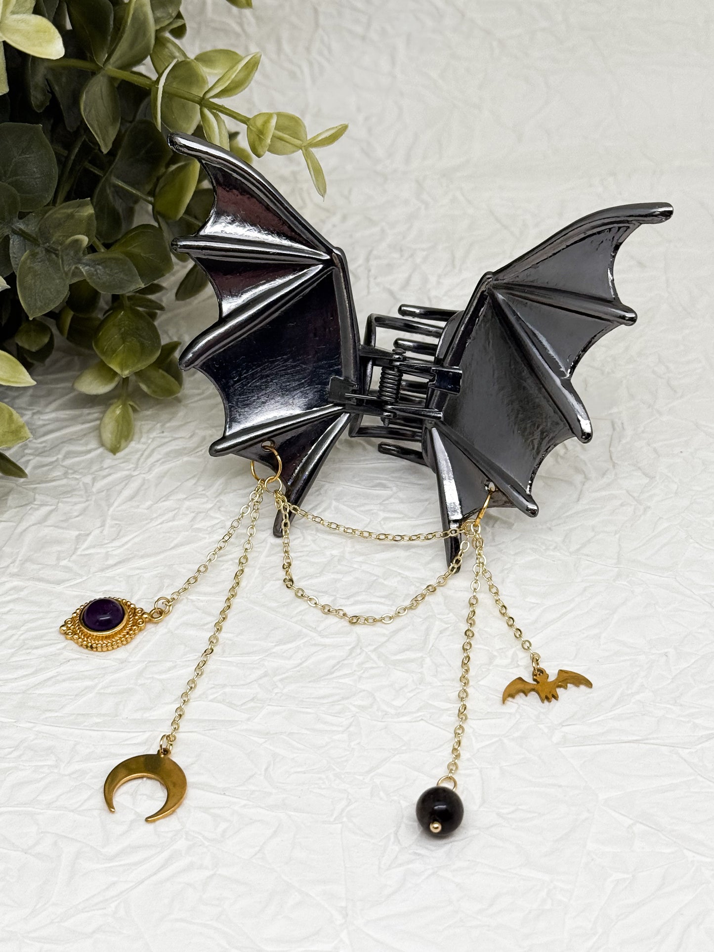 Fledermaus Haarklammer mit Amethyst | Gold & Silber