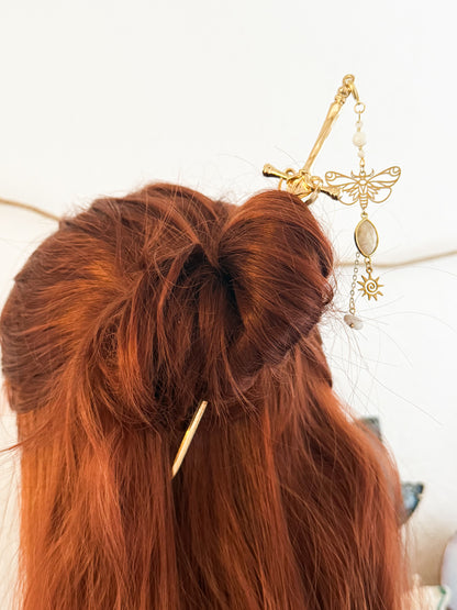 Schwert Haarnadeln mit Sonnenstein, Mondstein und Bergkristall | Gold & Silber