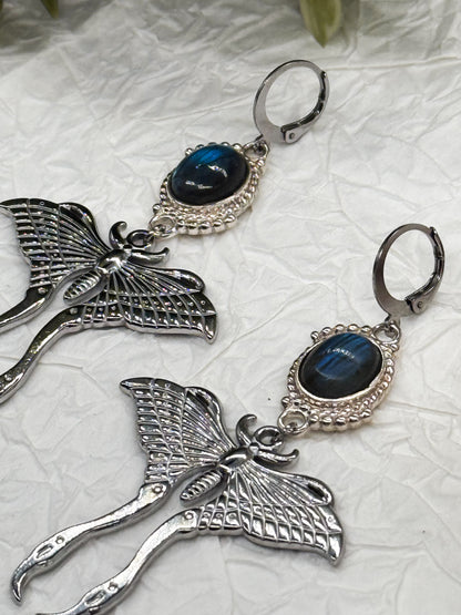 Magical Moth Labradorit Ohrringe | Gold & Silber | Edelstahl