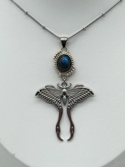 Magical Moth Labradorit Kette | Gold und Silber | Edelstahl