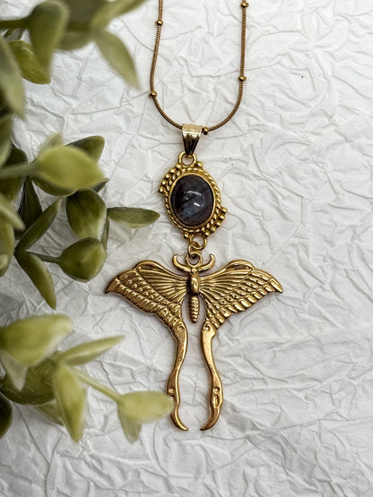 Magical Moth Labradorit Kette | Gold und Silber | Edelstahl
