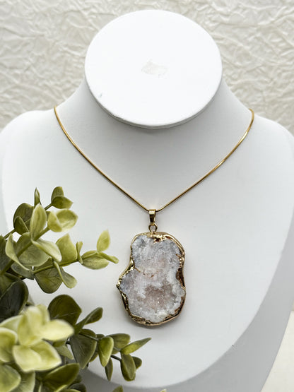 Königliche Druzy Achat Kette | Gold und Silber | Edelstahl