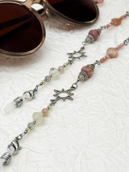 Brillenkette Bloom Spring mit Rhodochrosit & Pfirsich Mondstein | Gold & Silber | Edelstahl