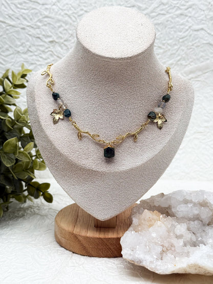 Golden crown of nature | Howlith - Moosachat | Edelstahl