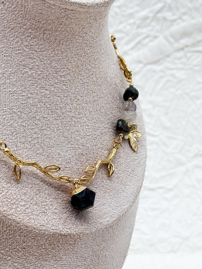 Golden crown of nature | Howlith - Moosachat | Edelstahl