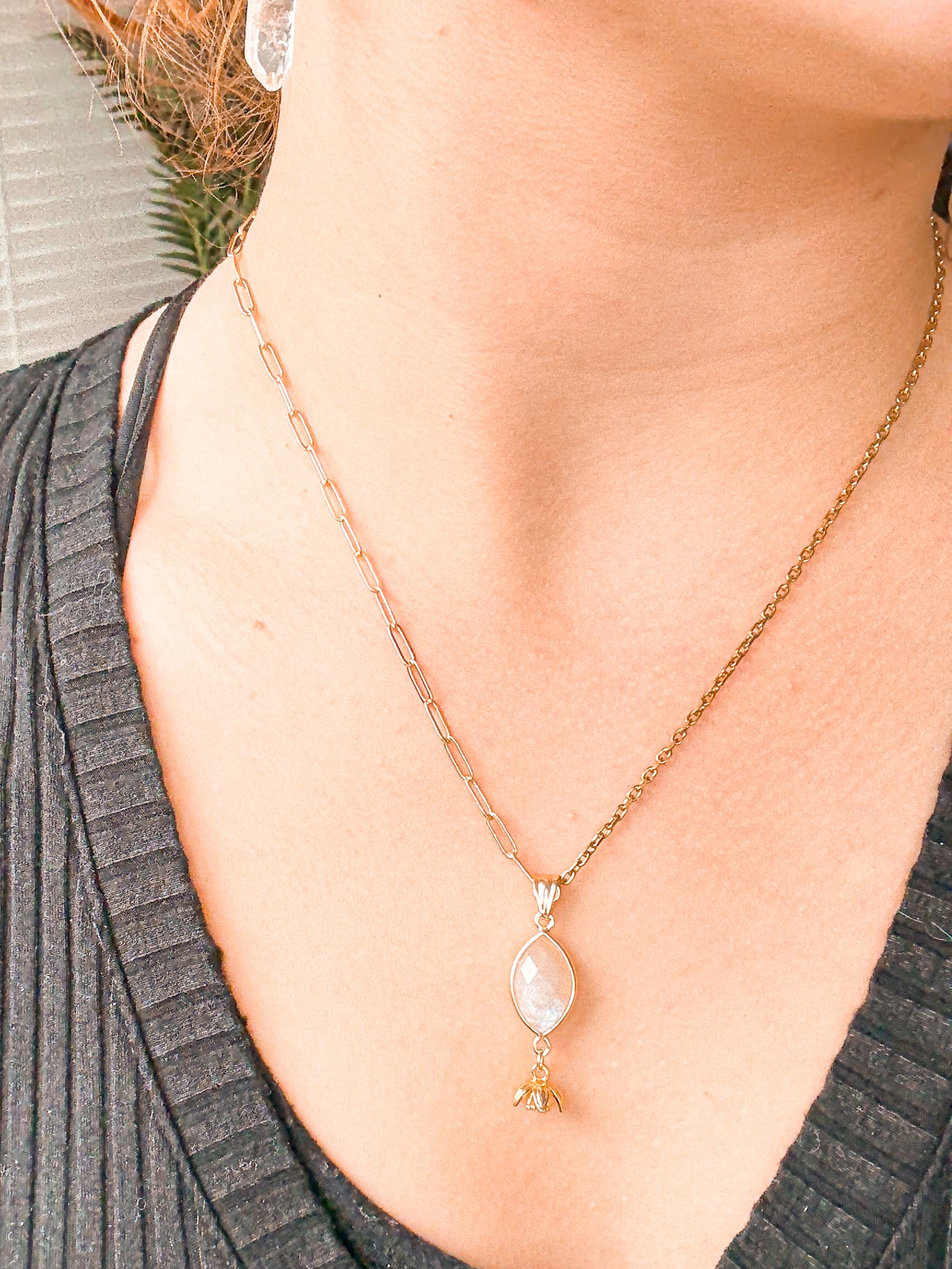 Flower in Moonlight Kette | Gold & Silber | Pfirsich Mondstein & Bergkristall