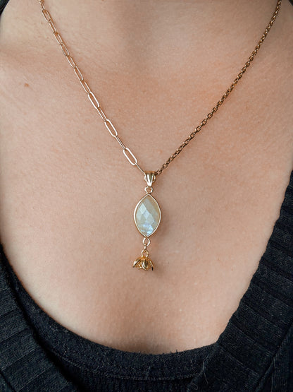Flower in Moonlight Kette | Gold & Silber | Pfirsich Mondstein & Bergkristall