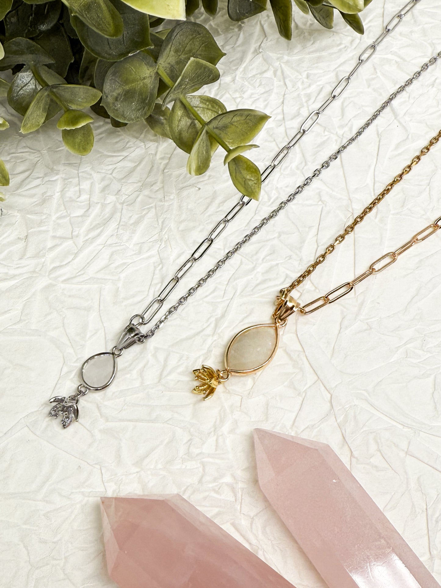 Flower in Moonlight Kette | Gold & Silber | Pfirsich Mondstein & Bergkristall