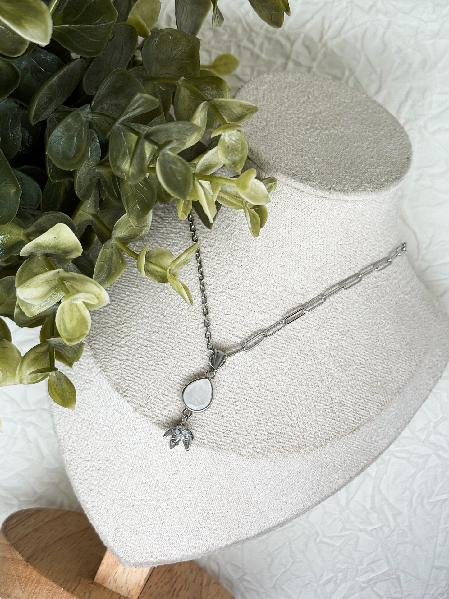 Flower in Moonlight Kette | Gold & Silber | Pfirsich Mondstein & Bergkristall