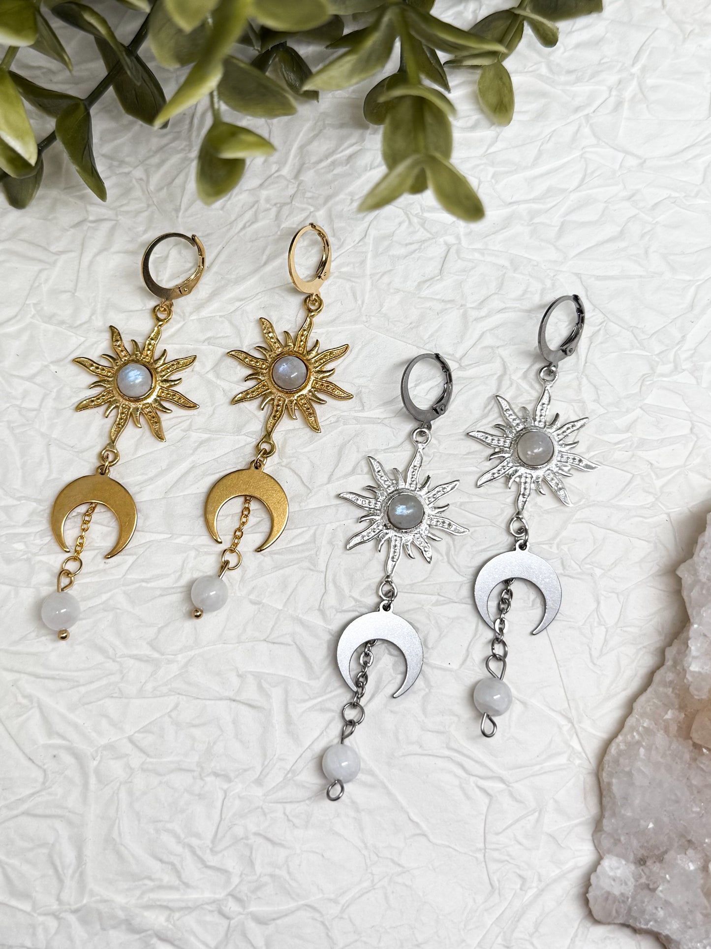 "solis et lunae" Ohrringe mit Mondstein | Gold & Silber | Edelstahl