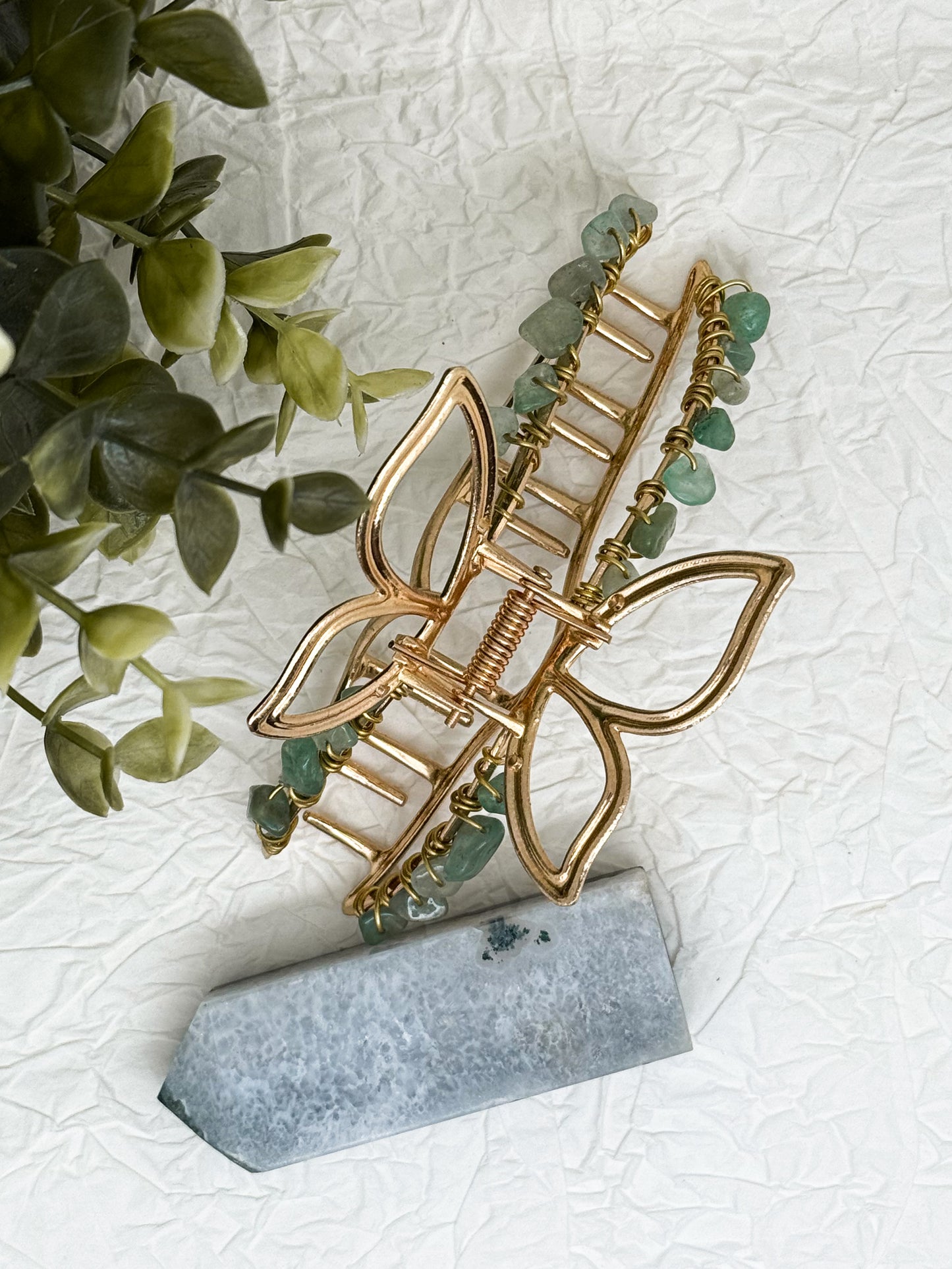 Schmetterling-Haarklammer in Gold und Silber mit Edelsteinen