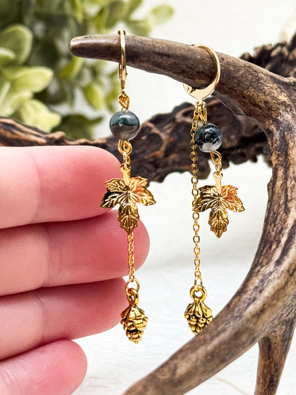 Tannenzapfen Ohrringe mit Moosachat | Gold & Silber