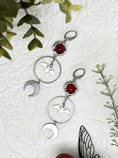 Vampire’s Kiss Ohrringe mit Karneol & Granat | Gold & Silber | Edelstahl