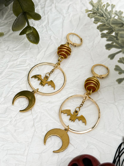 Vampire’s Kiss Ohrringe mit Karneol & Granat | Gold & Silber | Edelstahl