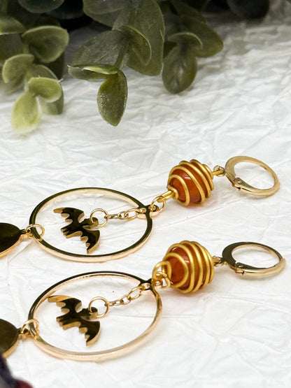 Vampire’s Kiss Ohrringe mit Karneol & Granat | Gold & Silber | Edelstahl