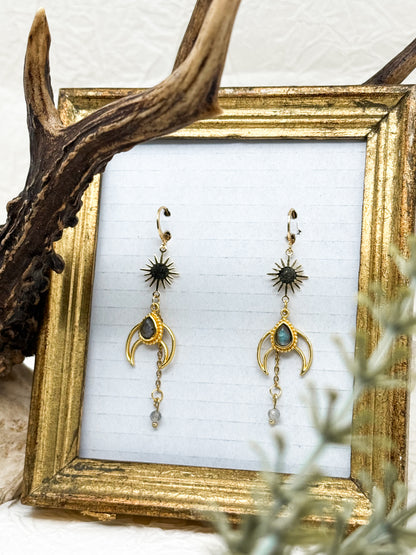 Eclipse Spirit Ohrringe mit Labradorit | Gold & Silber | Edelstahl