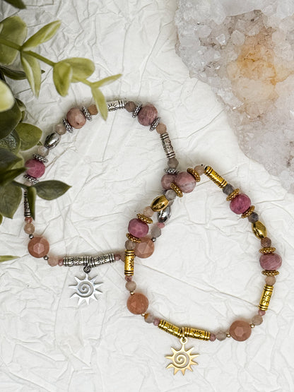 Armband "Aurora Rosea" | Rhodochrosit & Mondstein | Silber & Gold | Edelstahl