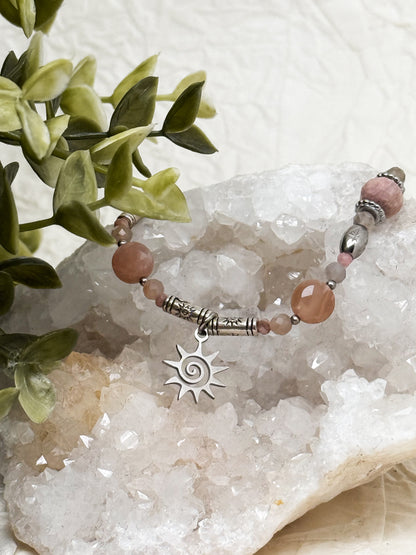 Armband "Aurora Rosea" | Rhodochrosit & Mondstein | Silber & Gold | Edelstahl