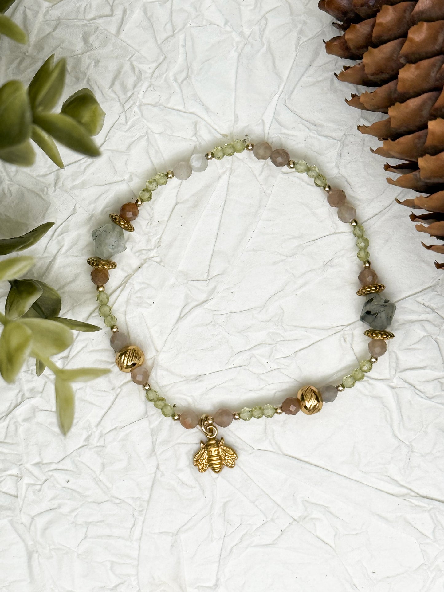 Armband "Campus Floridus" | Peridot, Prehnit & Mondstein | Silber & Gold | Edelstahl