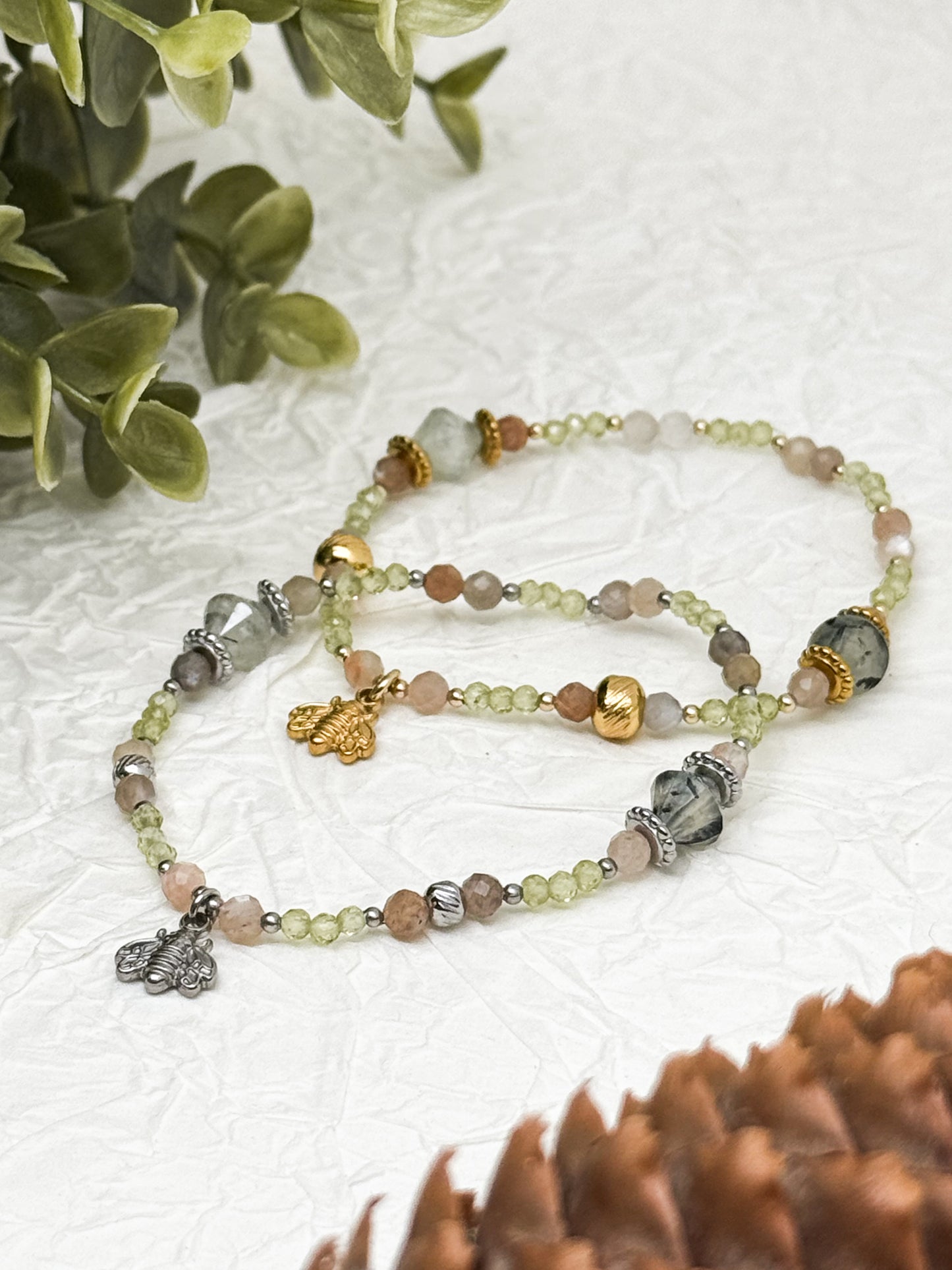 Armband "Campus Floridus" | Peridot, Prehnit & Mondstein | Silber & Gold | Edelstahl