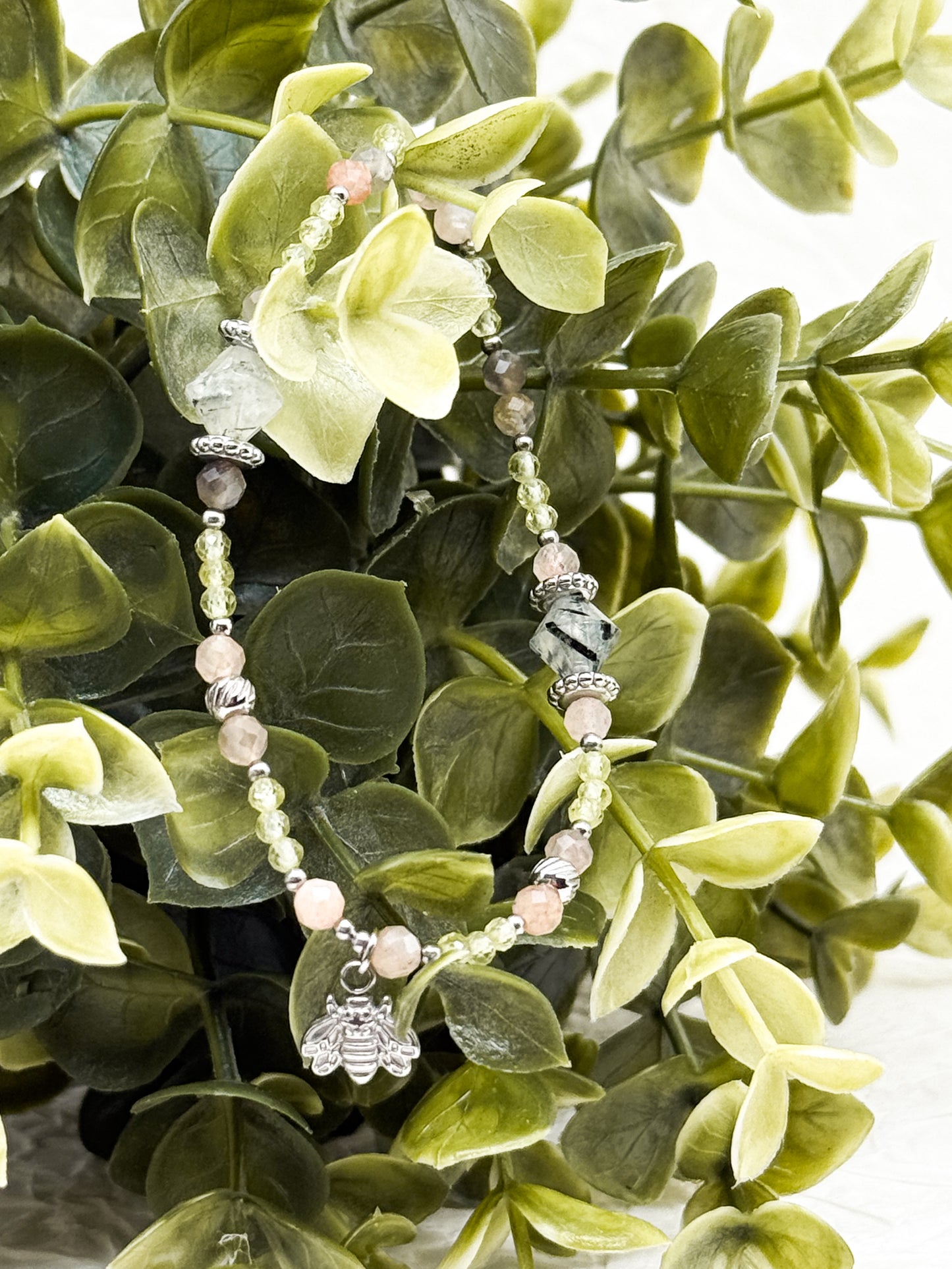 Armband "Campus Floridus" | Peridot, Prehnit & Mondstein | Silber & Gold | Edelstahl