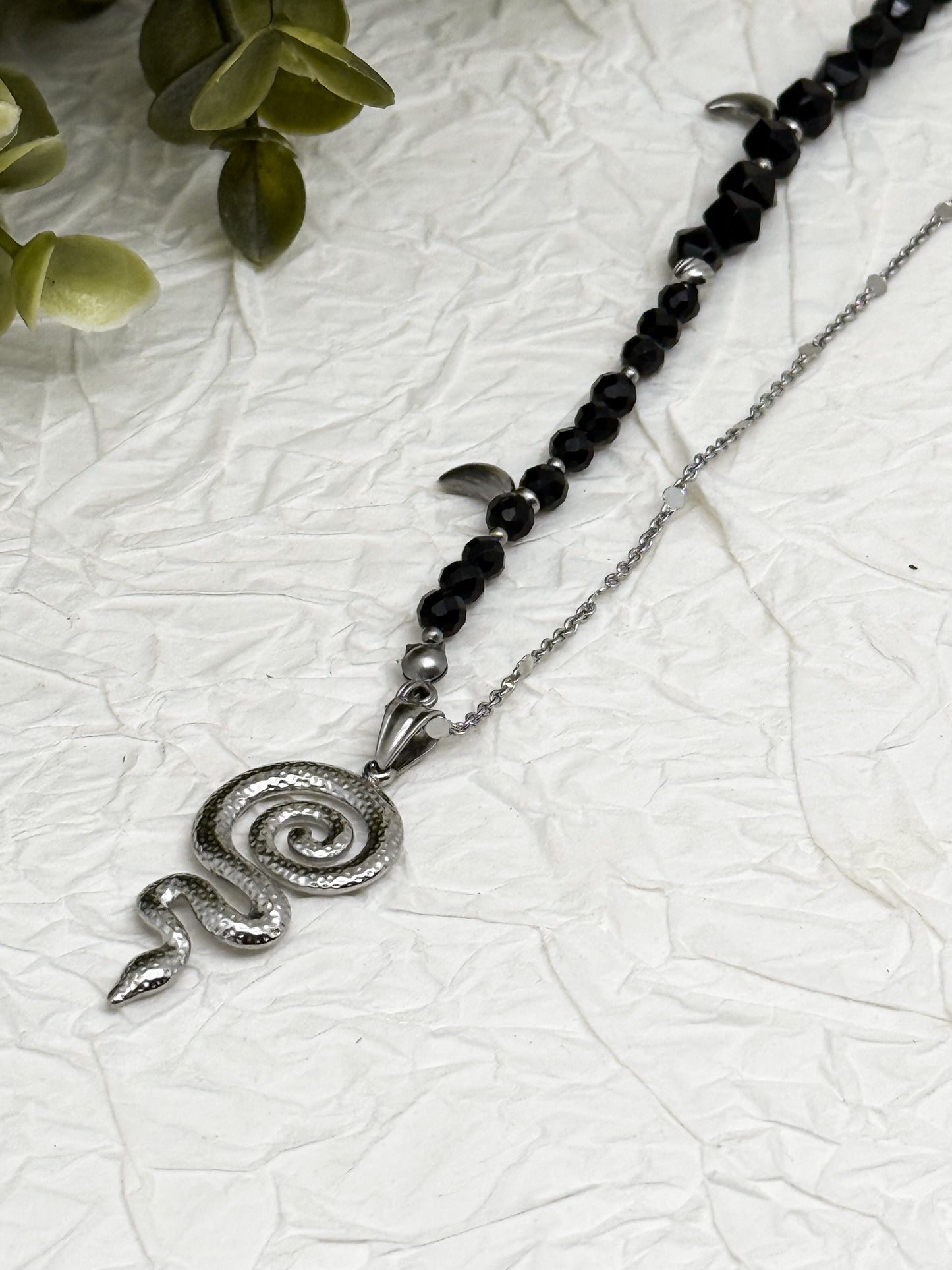 "Serpentis Luna" Perlenkette | Obsidian | Gold & Silber