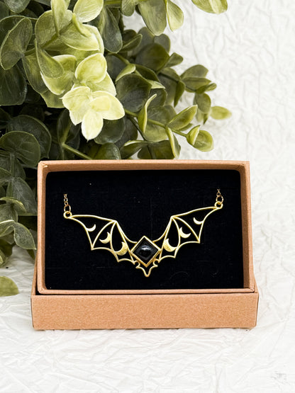 Moonbat Amulet Kette Gold & Silber | Mondstein, Labradorit, Amethyst & Obsidian | Edelstahl