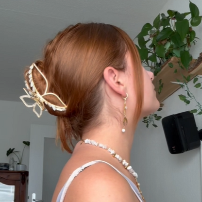 Schmetterling-Haarklammer in Gold und Silber mit Edelsteinen