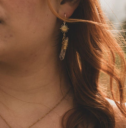 Spirit of the healing stone - Bergkristall Spitzen Ohrringe