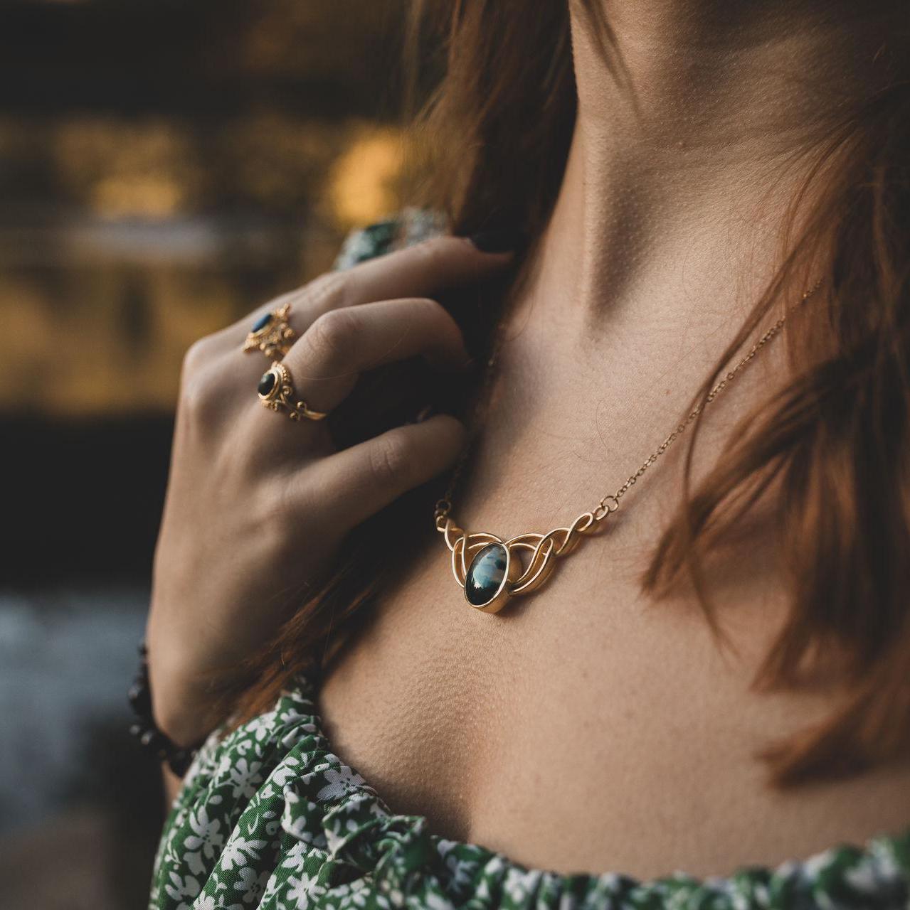 Celtic Kette Gold & Silber | verschiedene Edelsteine | Edelstahl